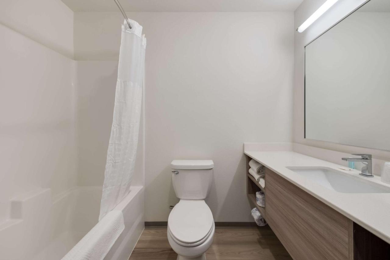 Woodspring Suites Meridian Esterno foto